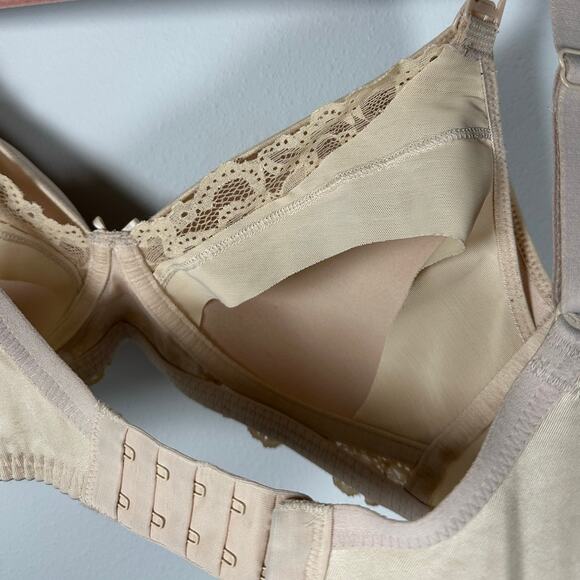 Wacoal Nude Wireless Nursing Bra Women's 36C - Picture 6 of 10
